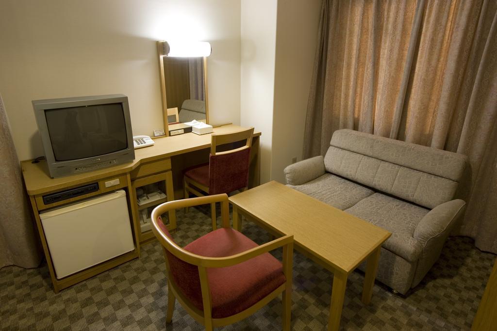 Unizo Inn Tokyo Asakusa Tóquio Exterior foto