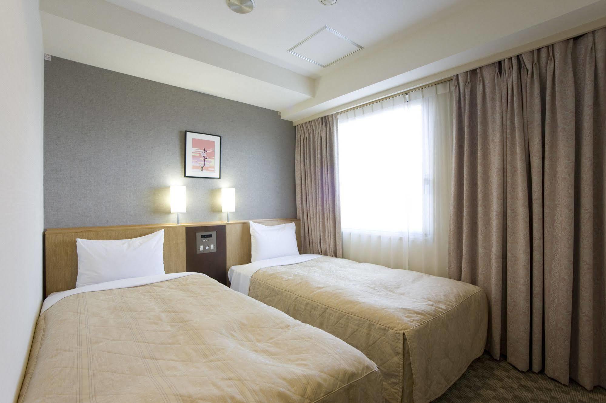 Unizo Inn Tokyo Asakusa Tóquio Exterior foto
