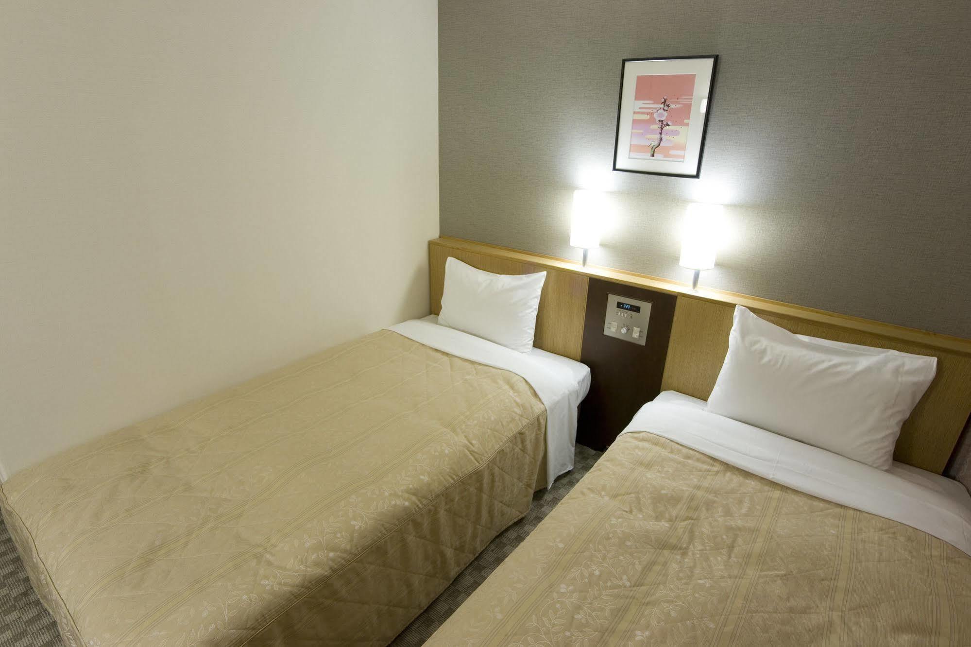 Unizo Inn Tokyo Asakusa Tóquio Exterior foto